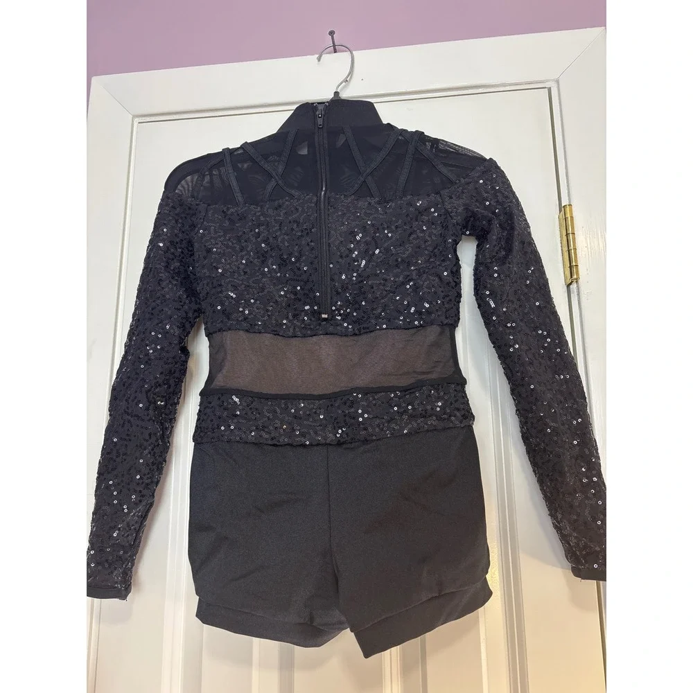 Weissman dancewear size